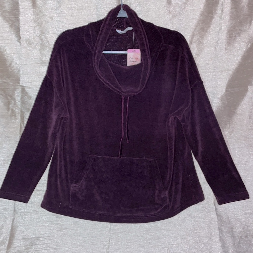 NWT.  Women’s oversized fall cowl neck sweater.  Size small.